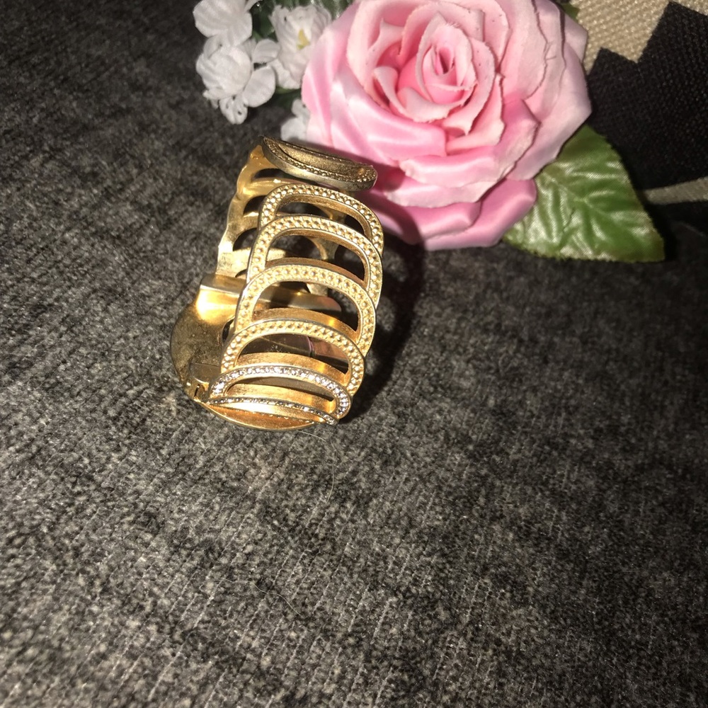 Diamond Watch - Picture 3 of 3